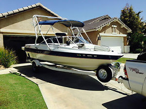 2005 Bayliner 195