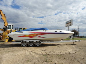 2005 EMERALD 330 OFFSHORE DAYCRUSER