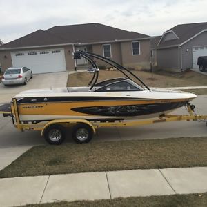 2005 Malibu Wakesetter VLX