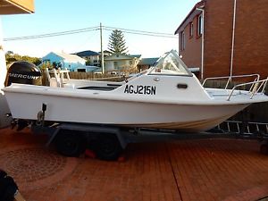 Swiftcraft 18ft Fibreglass Fishing boat 115hp Mercury Motor