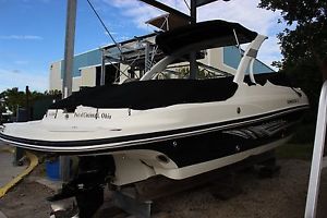 2008 Rinker Captiva 276