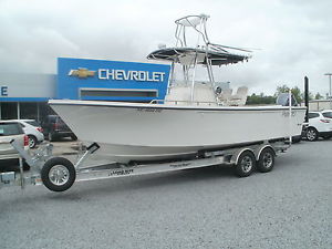 2014 Parker Center Console 25SE