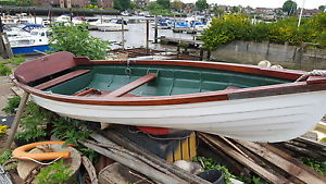 ROWING SKIFF Boat