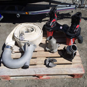 FLYBOARD LEGEND 2014 COMPLETE WITH NEW HOSE (HOSE 15 HRS USE) BOOTS ARE NEW