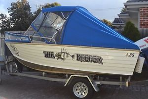 Boat Stacer Kingray 16ft Deep Vee Hull.