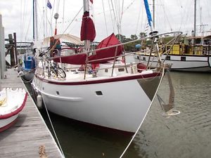 SEABIRD SAILING YACHT 34ft (KAHIKATEA NZ NATIVE WOOD) A ONE OFF TIMBER YACHT