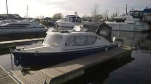 Fairline 19' Cabin Cruiser