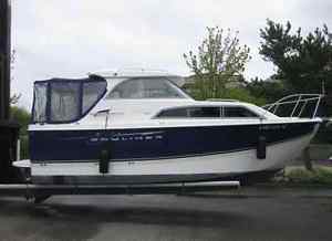 2008 Bayliner Discovery 246