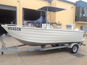 Fishing boat 5.5 centre console