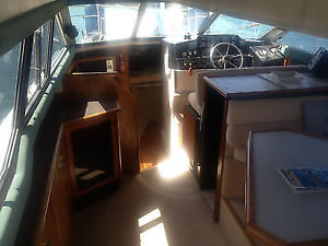 Bayliner2950 Flybridge