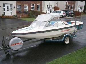 Sportique Speedboat