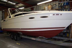 300 Sea Ray Weekender