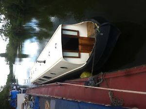 50 ft Narrowboat liveaboard houseboat near London