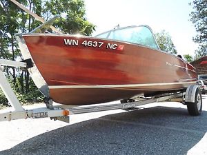 1959 Century Resorter 16 feet wooden Boat 312 Ford entercepter All original