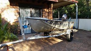 Aluminum Boat 10ft ,8hp Johnson outboard & trailer