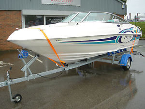 FIBRAFORT 190 "STYLE" BOWRIDER 19' SPORTS BOAT. SUZUKI DF25 OUTBOARD, & TRAILER