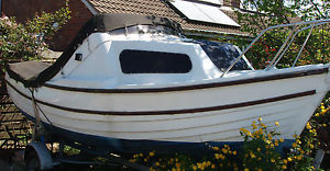 SEA NYMPH FISHING/ CANAL BOAT + TRAILER