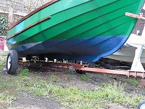 Boat Cobble Style/16'/Fibre Glass/Excellent Condition