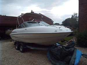 Maxum 1900 sc power boat cruiser 3.o mercruiser engine &   trailer