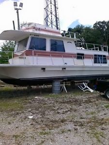 1978 Gibson Delta Clipper Houseboat