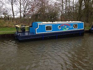 narrow boat