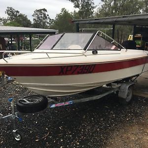 Haines Hunter 460 SLR Boat