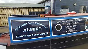 Narrowboat Self Drive Day Hire, Tring Herts.