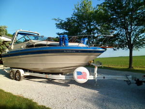 1987 Sea Ray 268 Sundancer