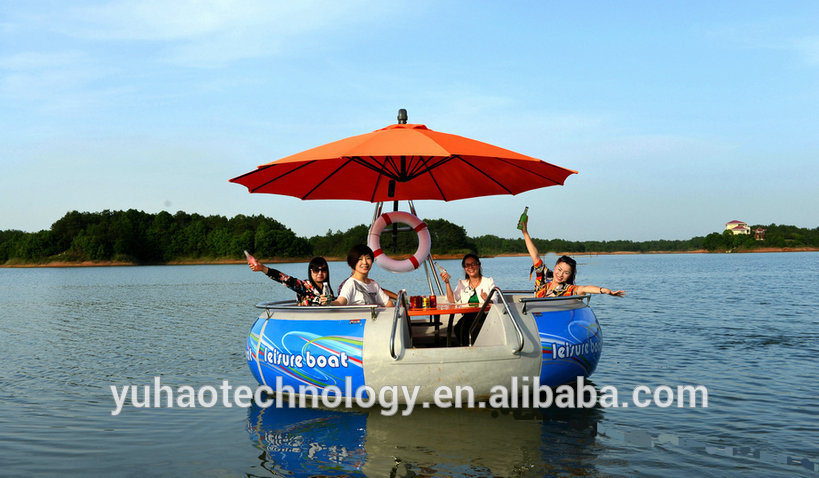 electric boat floating revolving restaurant