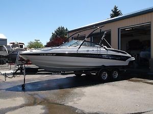 2005 Crownline 226LS 270hp Volvo 5.0GXI Duo Prop Tower