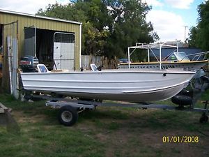 Renovated 4.8m Aluminum Booker 40hp motor Mariner boat