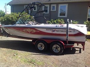 2002 Correct Craft Super Air Nautique 210