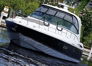 2010 Cruisers Yachts 460 Express