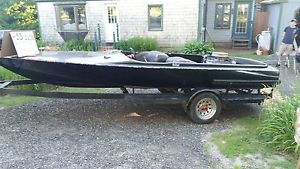 19' Tahiti Jet Boat, Fresh 455 Olds Motor