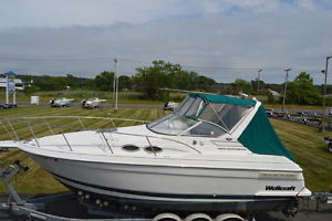 1998 Wellcraft 2800 Martique