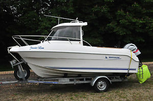 Quicksilver 500 Pilothouse