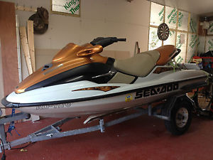 Seadoo gtx rfi 800 jetski