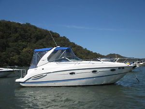 MAXUM 3100 SE SPORTS CRUISER 2006 MODEL FIBREGLASS MERCRUISER PETROL ENGINES