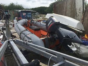 Avon Searider 4 metre rib boat. yamaha 30 ideal safety boat, skiing. leisure