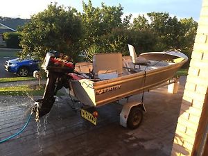 Tinny Tinnie Boat run about 3.4mtr Horizon with 15hp Mercury engine and trailer