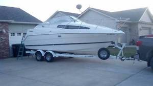 1999 Bayliner 2355