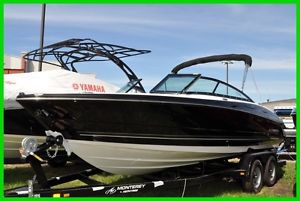 2017 Monterey 224FS BOWRIDER