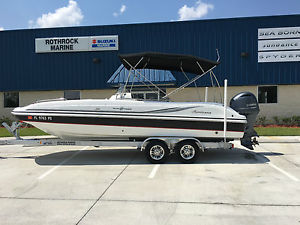 2014 Hurricane 231 Deck Boat