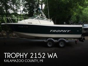 2008 Trophy 2152 WA