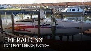 2005 Emerald 330 Offshore