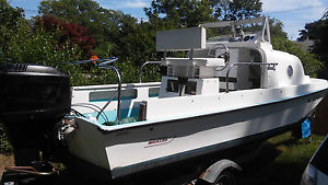 Vintage Boston Whaler: 1970-71 Menemsha Model Boston Whaler