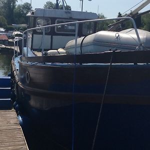 MOTOR CRUISER  EX-SHIPS LIFEBOAT 4 BERTH TWIN SCREW GRP hull 36ft