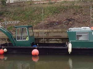 35ft Workboat - digger included - narrow boat - dredger