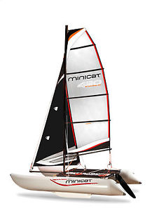 MINICAT  420 Evoque sailing catamaran ex demo