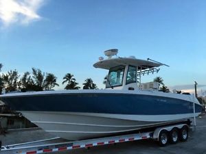 2013 Boston Whaler Boat